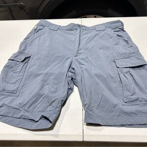 Men's Duluth Trading Dark Gray Cargo Shorts Size XL